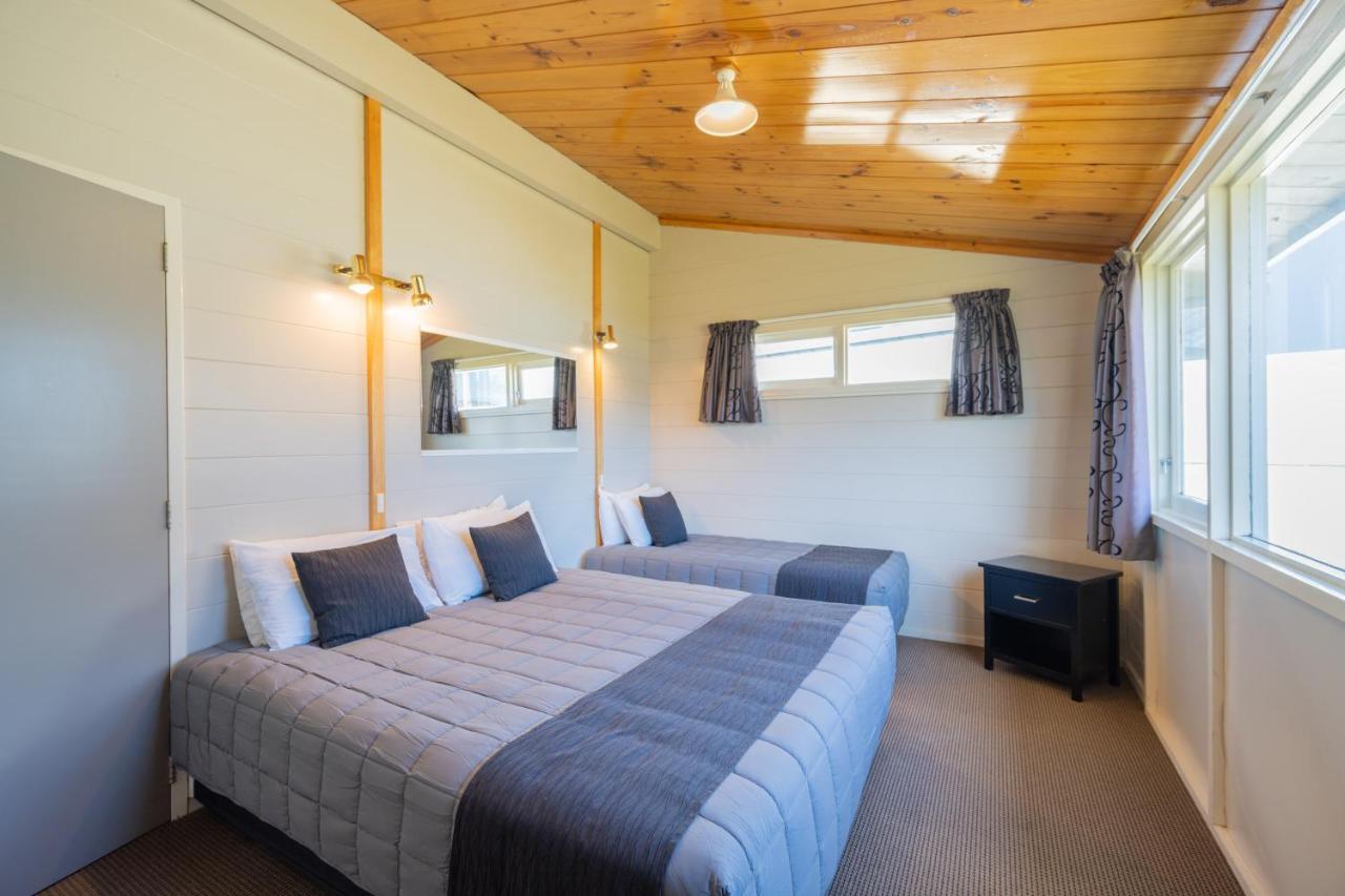 Te Anau Motel & Apartments Exterior photo